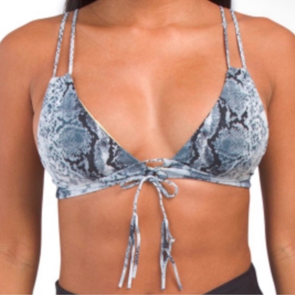 ❤️ Dolce Vita snake print bikini top ❤️ F1